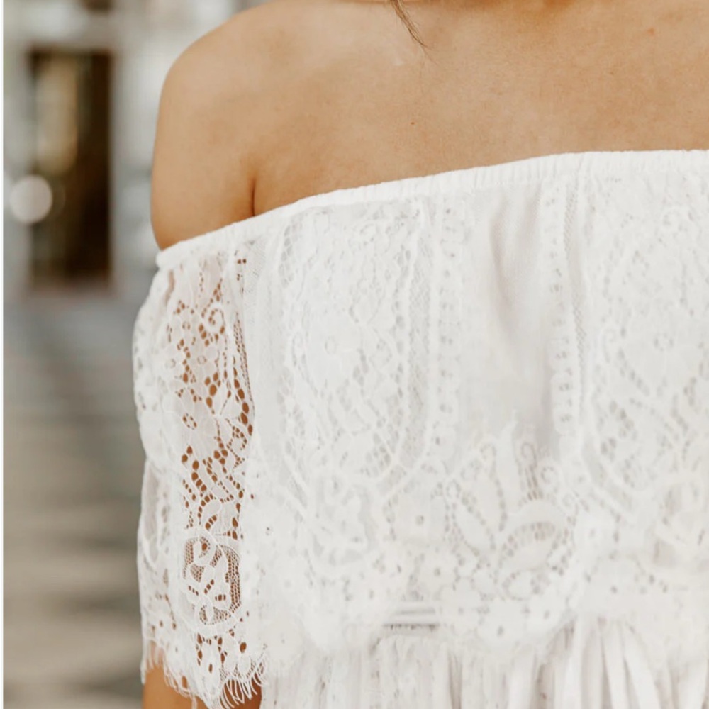 Gorgeous White Lace Off-Shoulder Maxi Dress - Picture 2 of 5